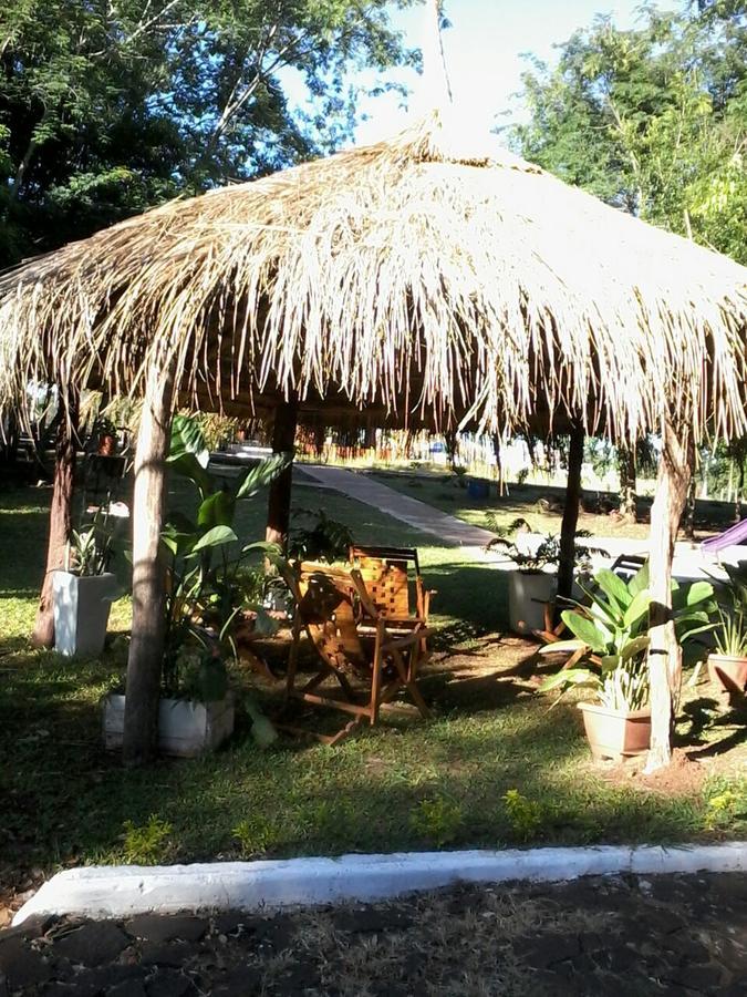 Hotel Cabanas Y Boungalow Don Oscar Encarnación Exterior foto